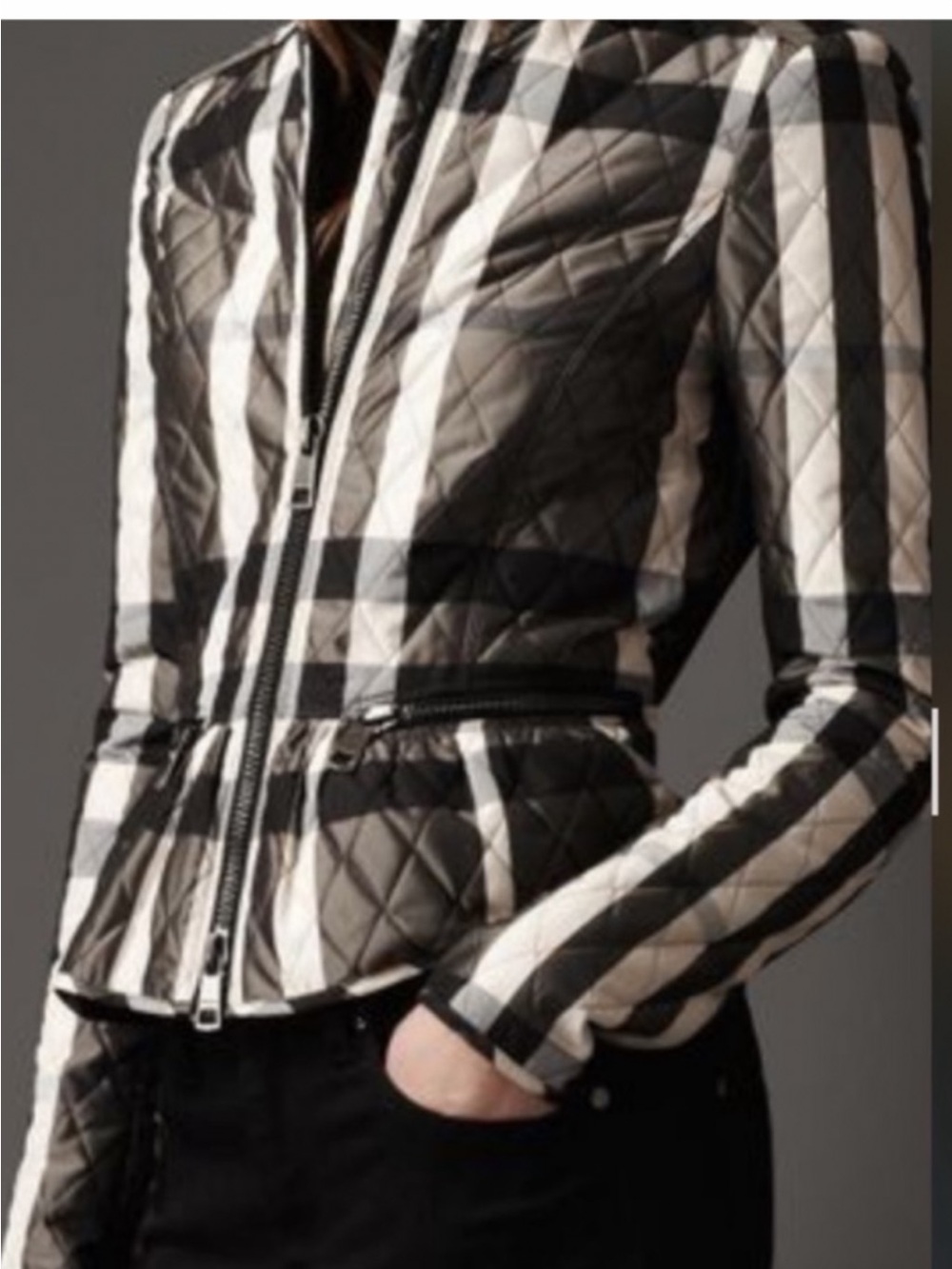 BURBERRY PEPLUM QUILTED JACKET !! - Picture 2 of 8